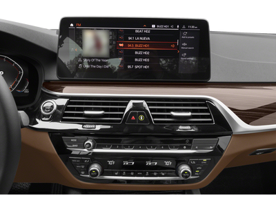 2023 BMW 5 Series 530i xDrive | Premium Pkg. | Moonroof | CarPlay