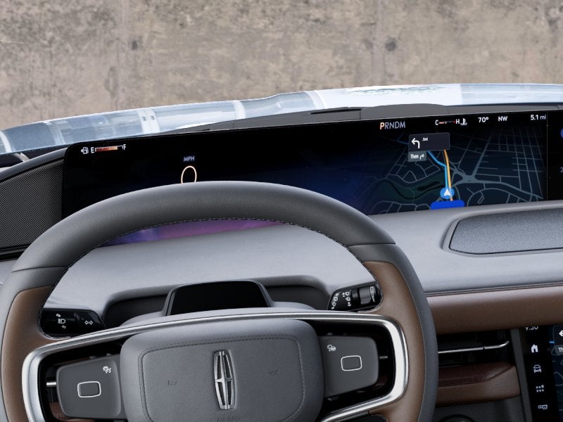 2027 Lincoln Navigator L Reserve