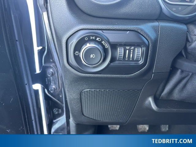 2021 Jeep Wrangler Unlimited Sahara 4X4 | Cold Weather Pkg | LED Pkg | Leather