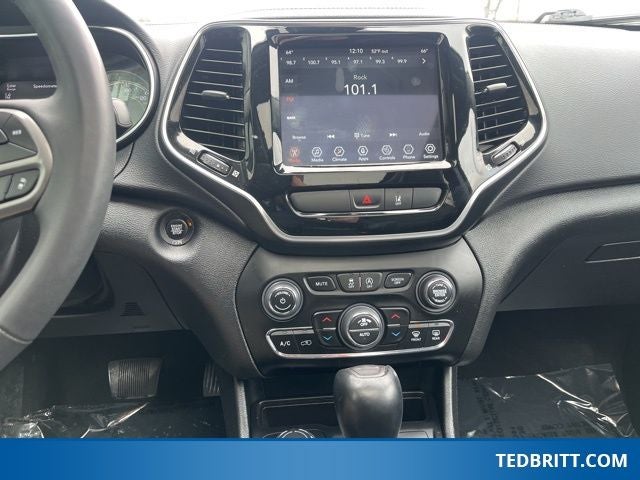 2022 Jeep Cherokee Limited 4WD | Pano Roof | BLIS | Remote Start