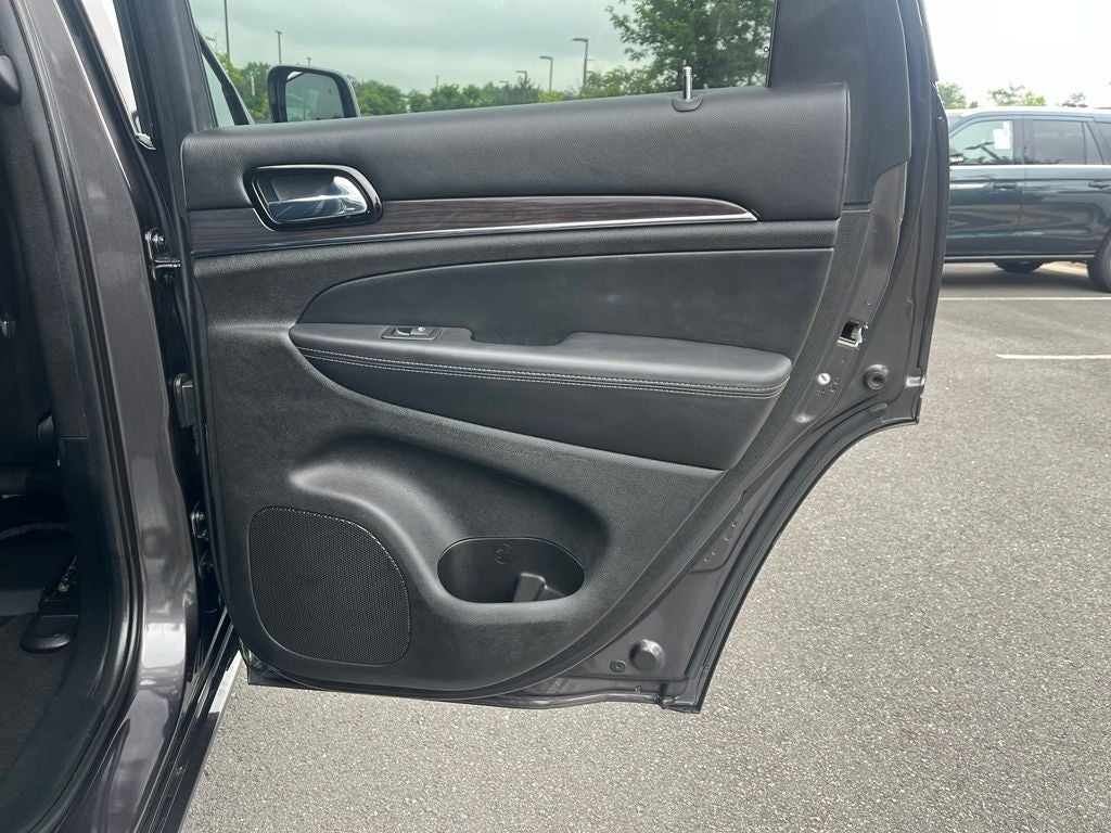 2020 Jeep Grand Cherokee Overland 4WD | Moonroof | Protech II | Adaptive Cruise