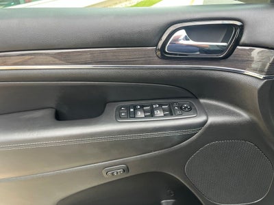2020 Jeep Grand Cherokee Overland 4WD | Moonroof | Protech II | Adaptive Cruise