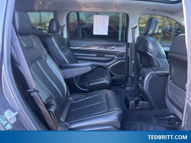 2022 Jeep Grand Cherokee L Limited | Remote Start | Adaptive Cruise | Pano Moonroof |