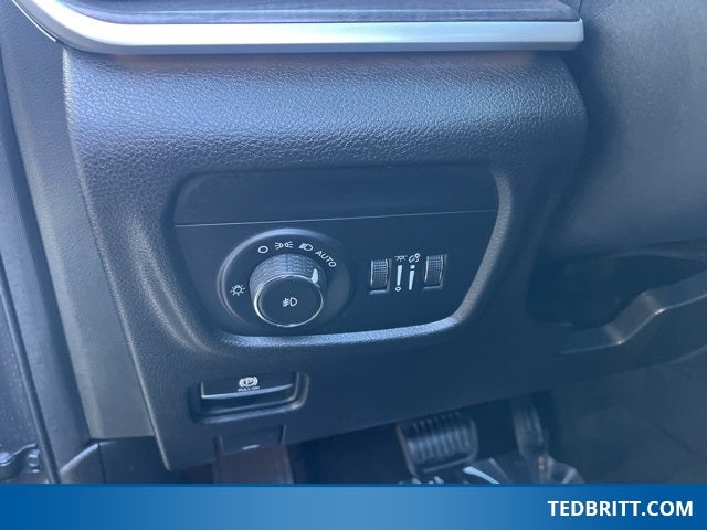 2022 Jeep Grand Cherokee L Limited | Remote Start | Adaptive Cruise | Pano Moonroof |