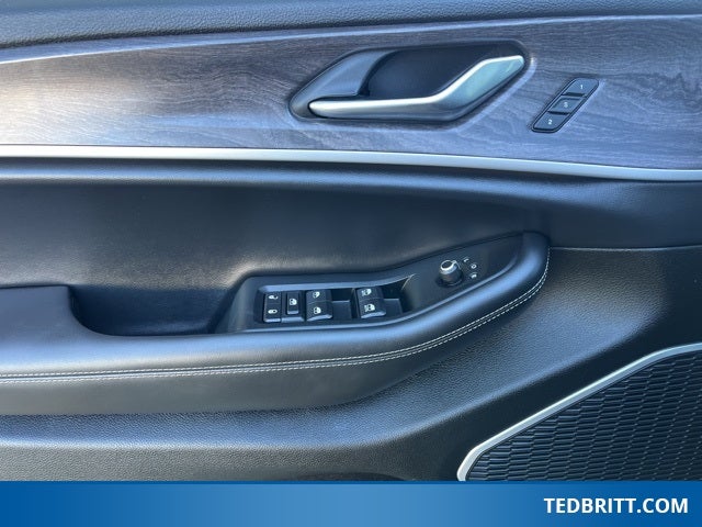 2022 Jeep Grand Cherokee L Limited | Remote Start | Adaptive Cruise | Pano Moonroof |