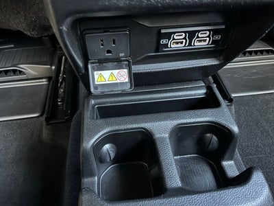2023 Jeep Grand Cherokee L Overland 4WD | Pano Roof | BLIS | Entertain Pkg