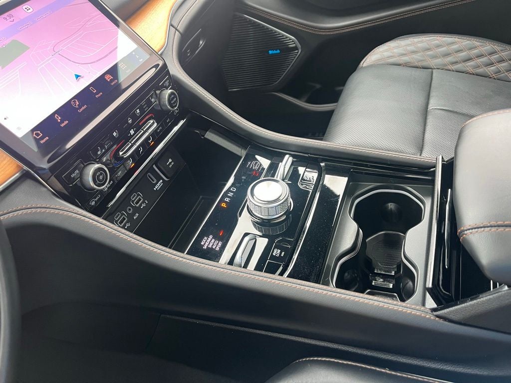 2025 Jeep Grand Cherokee L Summit 4WD | Pano Roof | 360 Cam | 23U Pkg