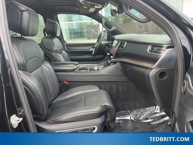 2024 Jeep Grand Wagoneer L Base 4WD | Pano Roof | 360 Camera | HUD