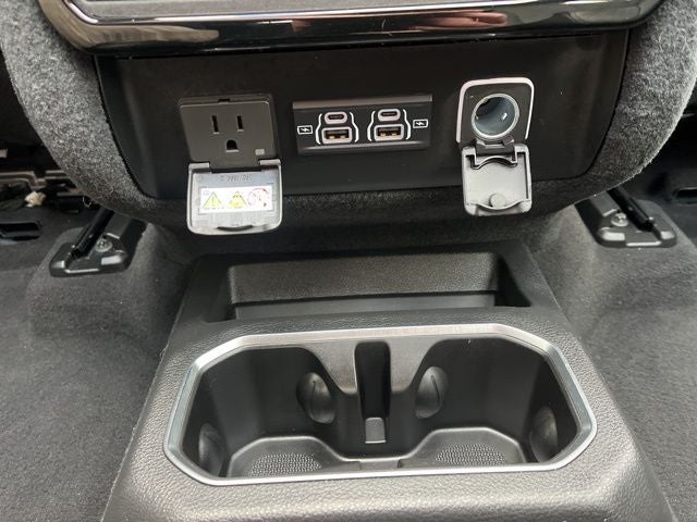 2024 Jeep Wagoneer Series III 4WD | Pano Roof | 360 Cam | HUD | Permium Pkg