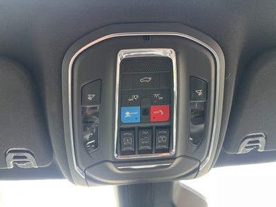 2024 Jeep Wagoneer Series III 4WD | Pano Roof | 360 Cam | HUD | Permium Pkg