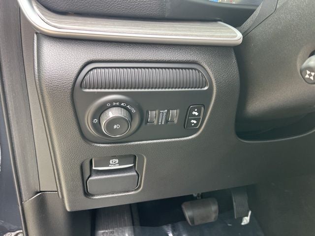 2024 Jeep Wagoneer Series III 4WD | Pano Roof | 360 Cam | HUD | Permium Pkg