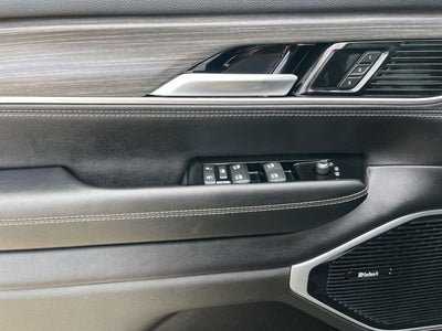 2024 Jeep Wagoneer Series III 4WD | Pano Roof | 360 Cam | HUD | Permium Pkg
