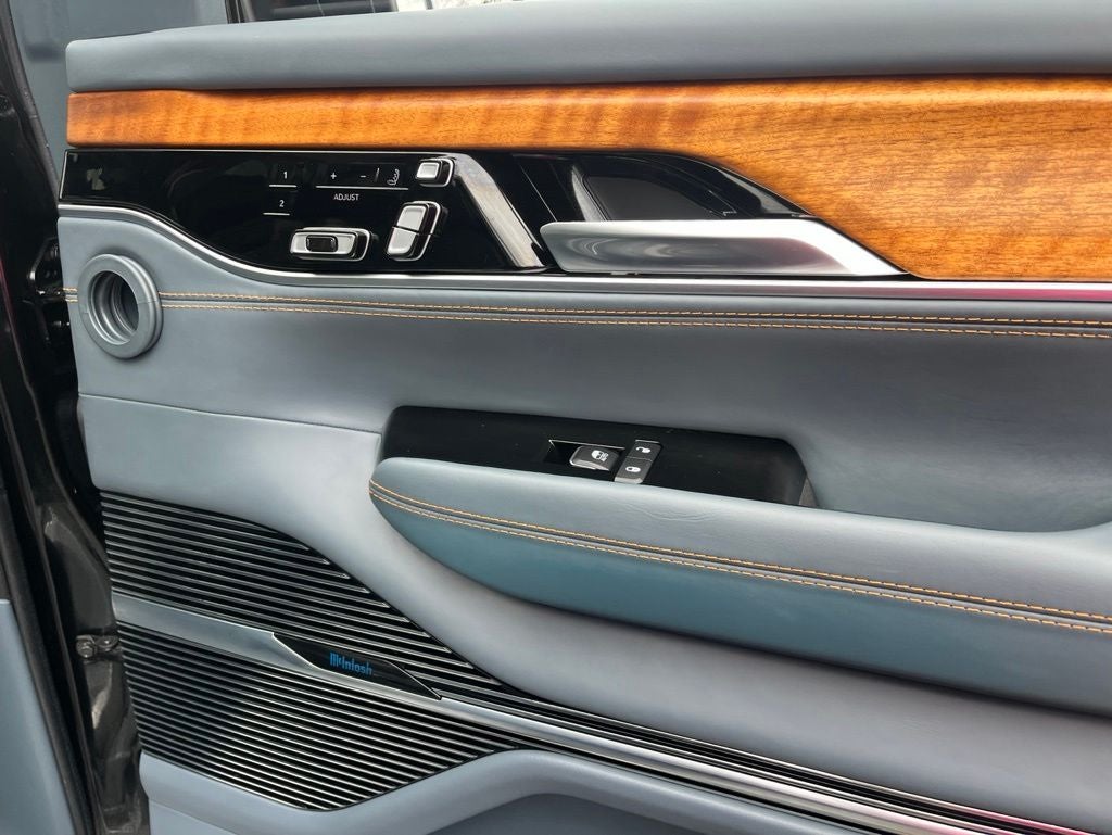 2022 Jeep Grand Wagoneer Series III | Pano Moonroof | HUD | 360 Cam | BLIS |