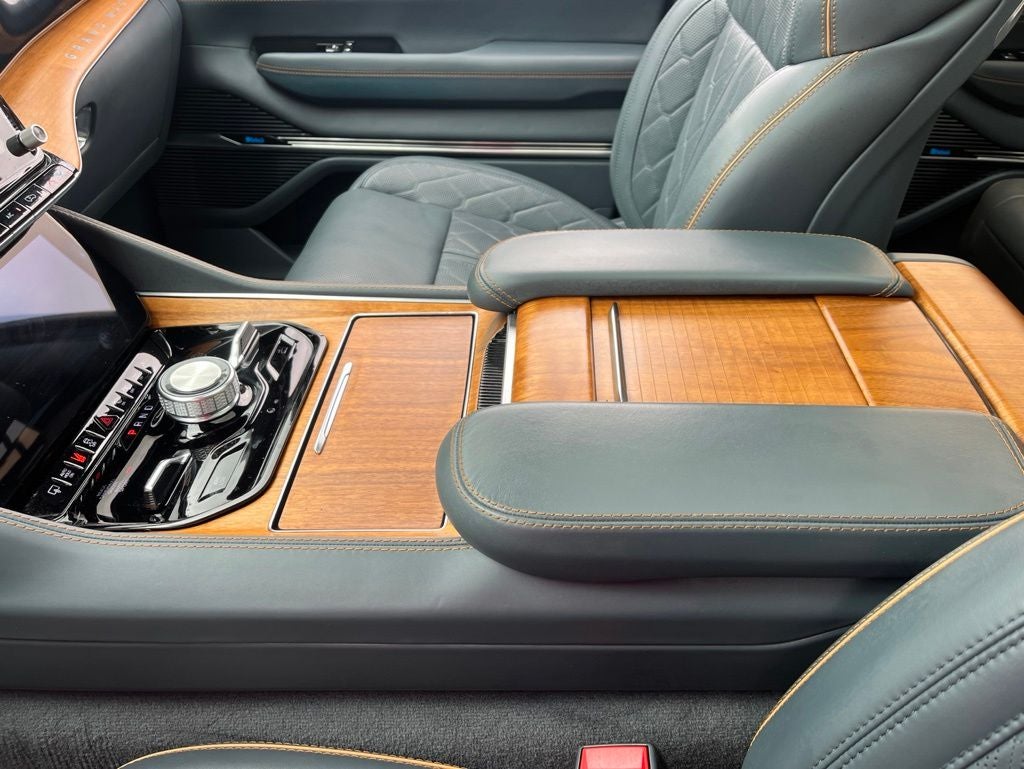 2022 Jeep Grand Wagoneer Series III | Pano Moonroof | HUD | 360 Cam | BLIS |
