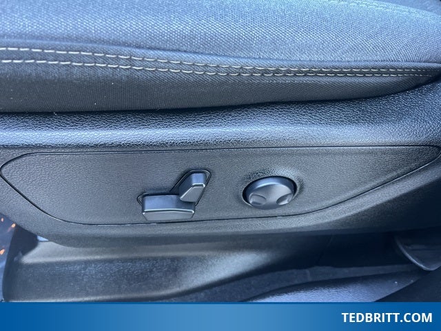 2022 RAM 1500 Big Horn/Lone Star | Night Edition | Pano Moonroof |