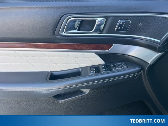 2017 Ford Explorer Platinum 4WD | Sunroof | Adaptive Cruise | Trailer Tow