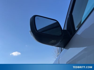 2017 Ford Explorer Platinum 4WD | Sunroof | Adaptive Cruise | Trailer Tow