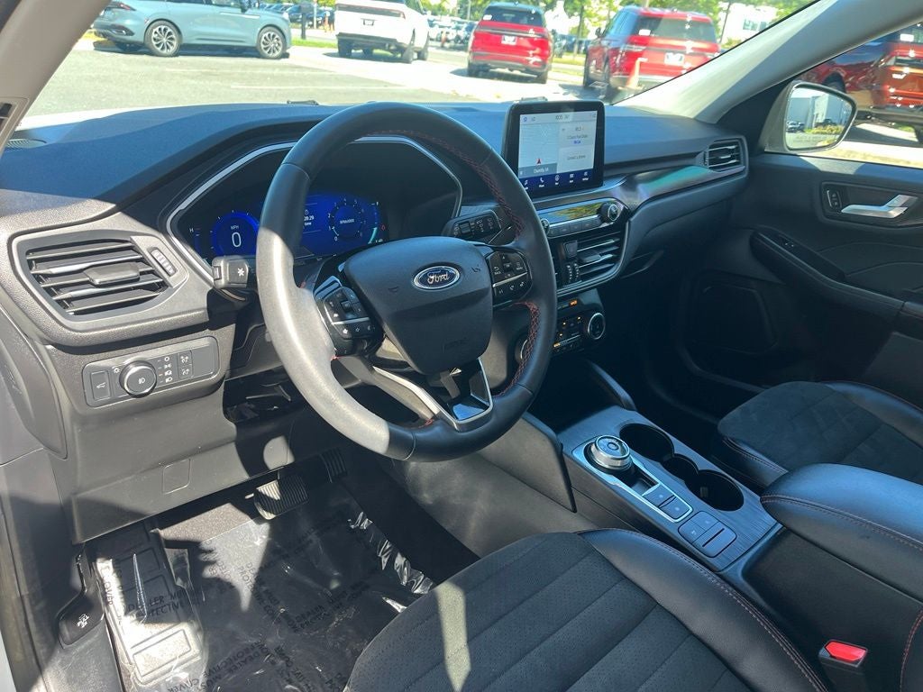 2022 Ford Escape SEL AWD | Pano Roof | Tech Pkg | Stealth Pkg