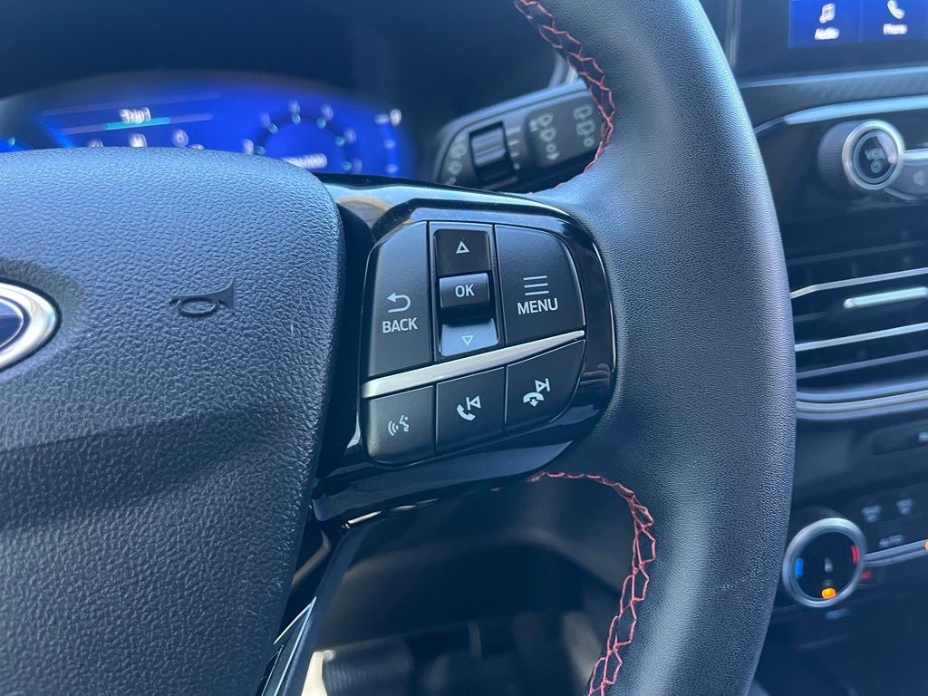 2022 Ford Escape SEL AWD | Pano Roof | Tech Pkg | Stealth Pkg