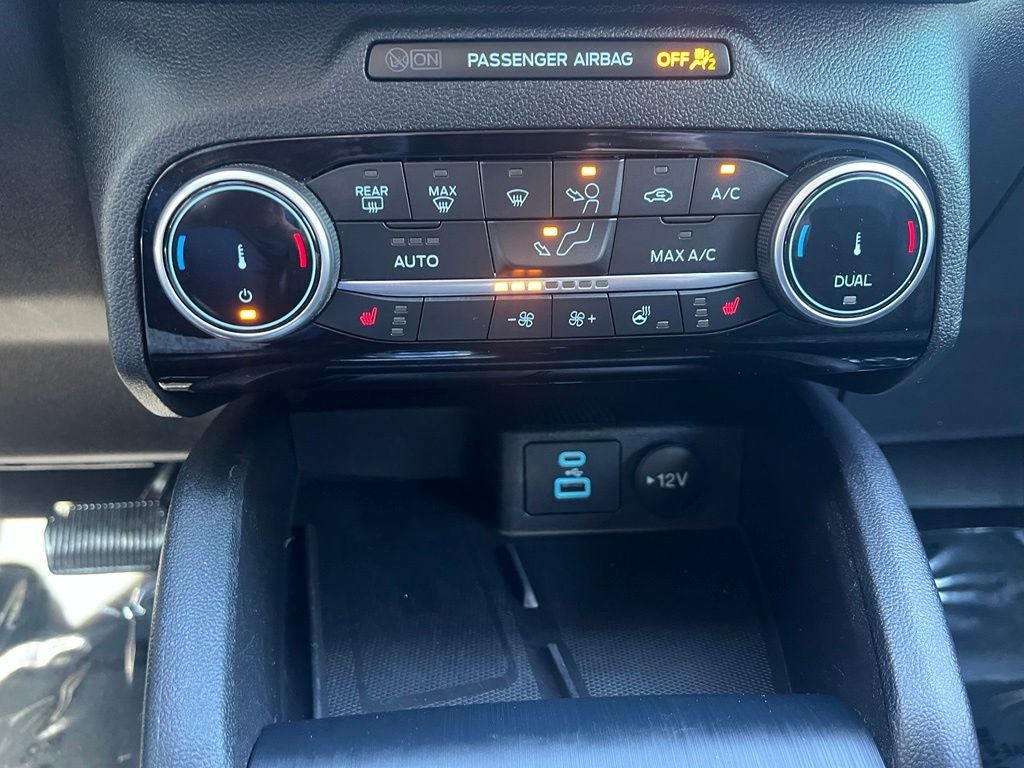 2022 Ford Escape SEL AWD | Pano Roof | Tech Pkg | Stealth Pkg