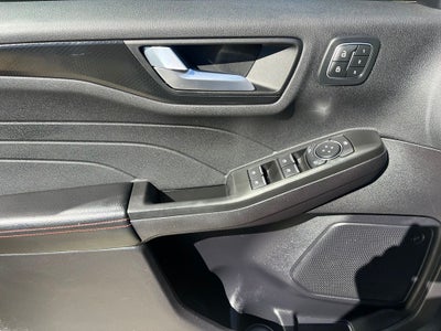 2022 Ford Escape SEL AWD | Pano Roof | Tech Pkg | Stealth Pkg