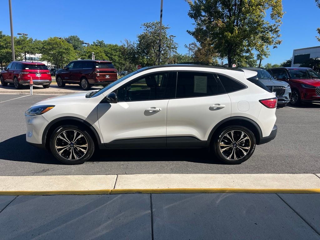 2022 Ford Escape SEL AWD | Pano Roof | Tech Pkg | Stealth Pkg