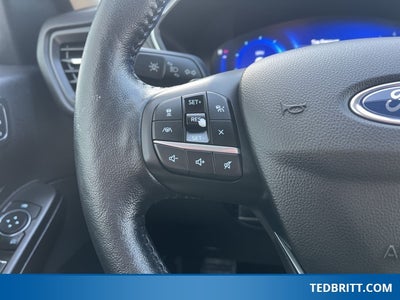 2020 Ford Escape Titanium AWD | Remote Start | Adaptive Cruise | Trailer Tow