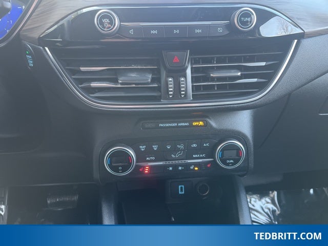 2020 Ford Escape Titanium AWD | Remote Start | Adaptive Cruise | Trailer Tow