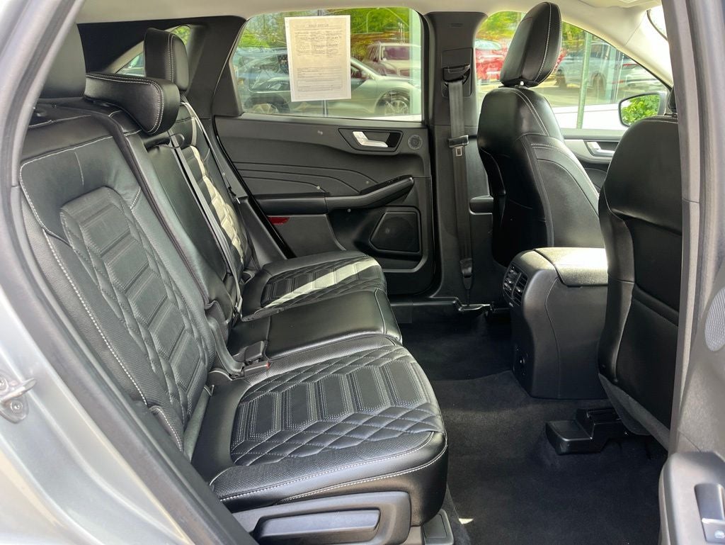 2023 Ford Escape Platinum AWD | Pano Roof | Premium Tech Pkg | 360 Cam | BLI