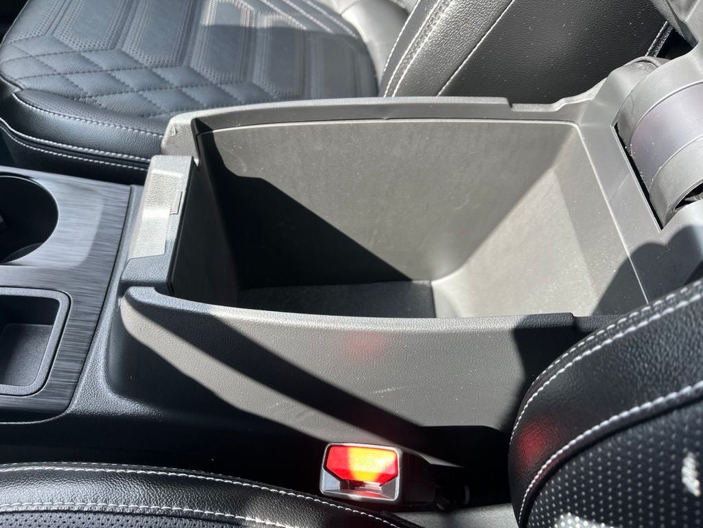 2023 Ford Escape Platinum AWD | Pano Roof | Premium Tech Pkg | 360 Cam | BLI