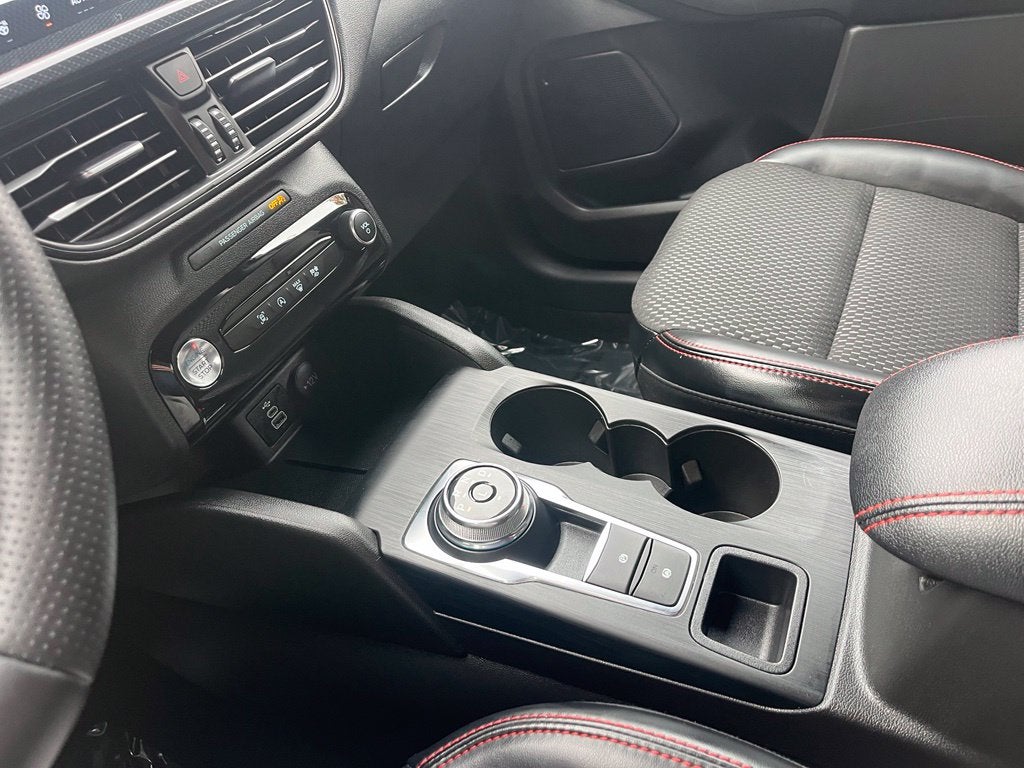 2024 Ford Escape ST-Line AWD | Tech Pkg | LKAS | BLIS | SYNC 4