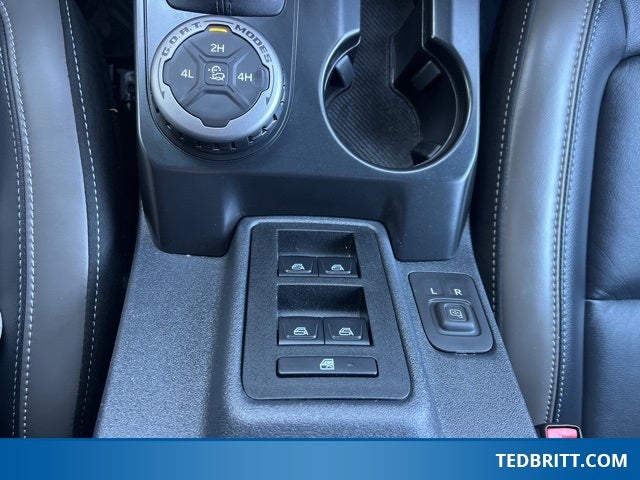 2025 Ford Bronco Outer Banks 4WD | BLIS | Co-Polit360 | Heated Seats |Hard Top