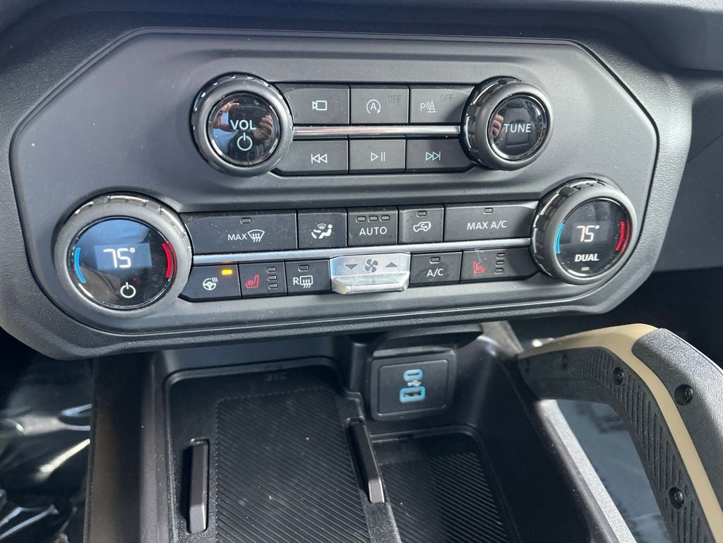 2025 Ford Bronco Badlands 4WD | 360 Cam | Sasquatch Pkg | Black Appear Pkg