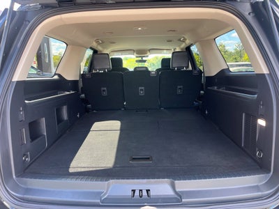2023 Ford Expedition Max XL 4WD | 5-Passenger | BLIS | Class IV Trailer Tow