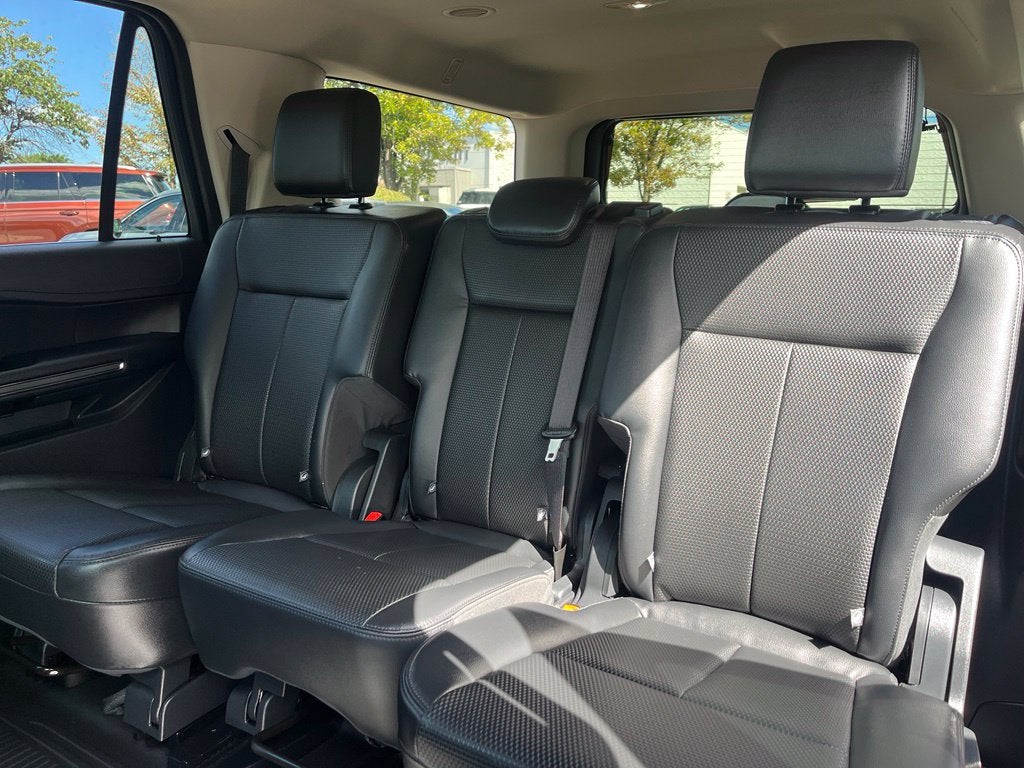 2023 Ford Expedition Max XL 4WD | 5-Passenger | BLIS | Class IV Trailer Tow