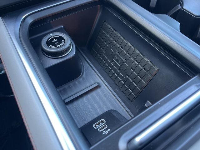 2025 Ford Expedition Max Active 4WD | Pano Roof | 360 Camera | HD Tow Pkg