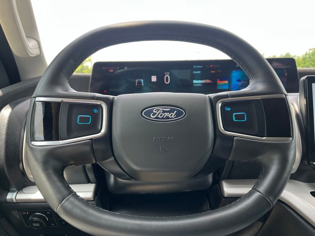 2025 Ford Expedition Max Active 4WD | Pano Roof | 360 Cam | BLIS | HD Tow