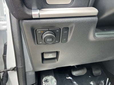 2025 Ford Expedition Max Active 4WD | Pano Roof | 360 Cam | BLIS | HD Tow Pkg