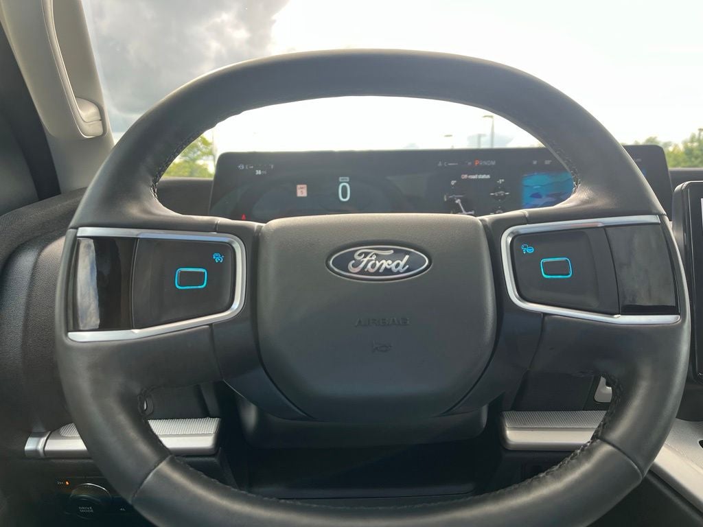 2025 Ford Expedition Max Active 4WD | Pano Roof | 360 Cam | BLIS | HD Tow