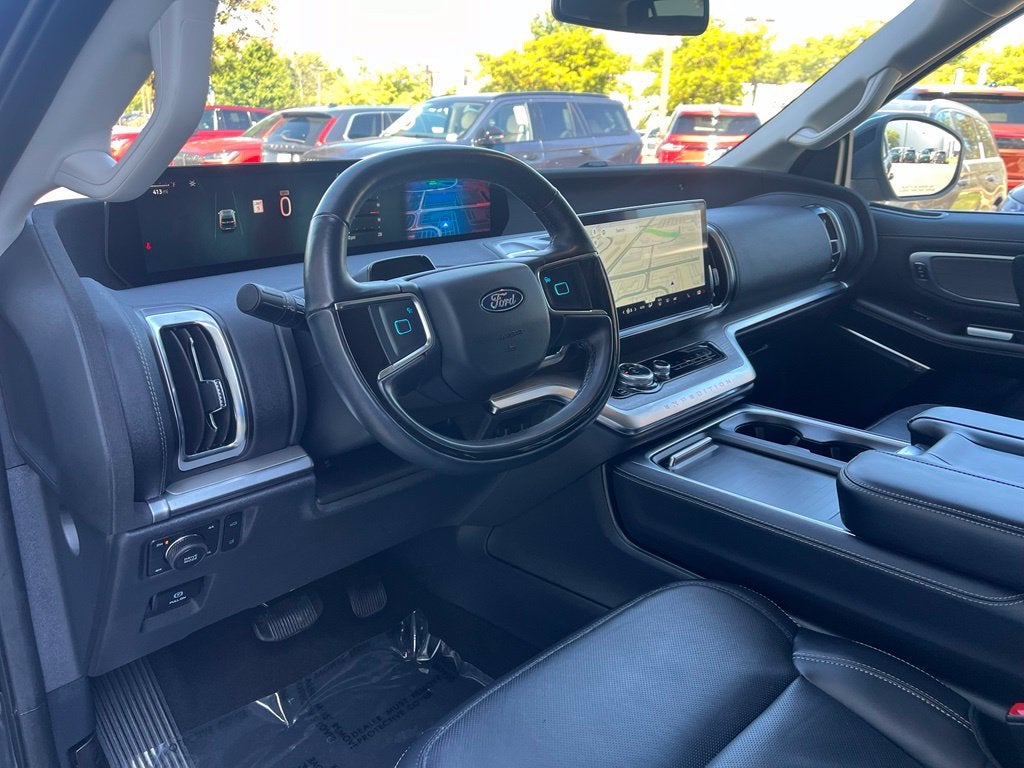 2025 Ford Expedition Max Platinum 4WD | Pano Roof | 360 Cam | BLIS | HD Tow Pkg