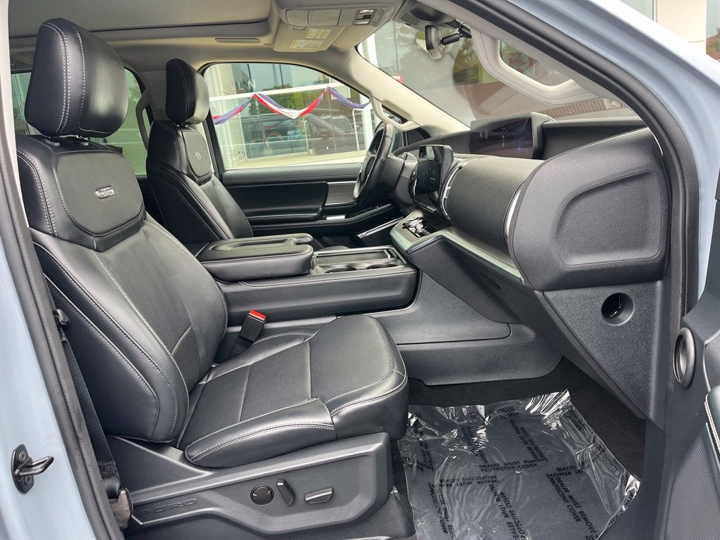 2025 Ford Expedition Max Platinum 4WD | Pano Roof | 360 Cam | BLIS | LKAS