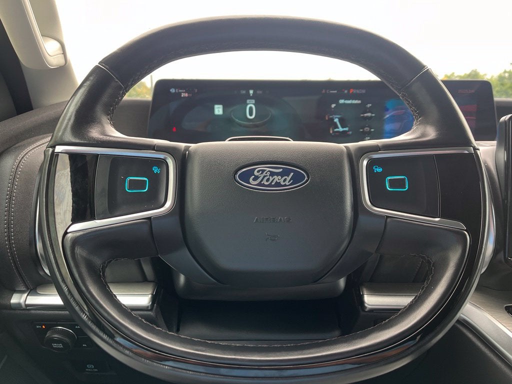 2025 Ford Expedition Max Platinum 4WD | Pano Roof | 360 Cam | BLIS | LKAS