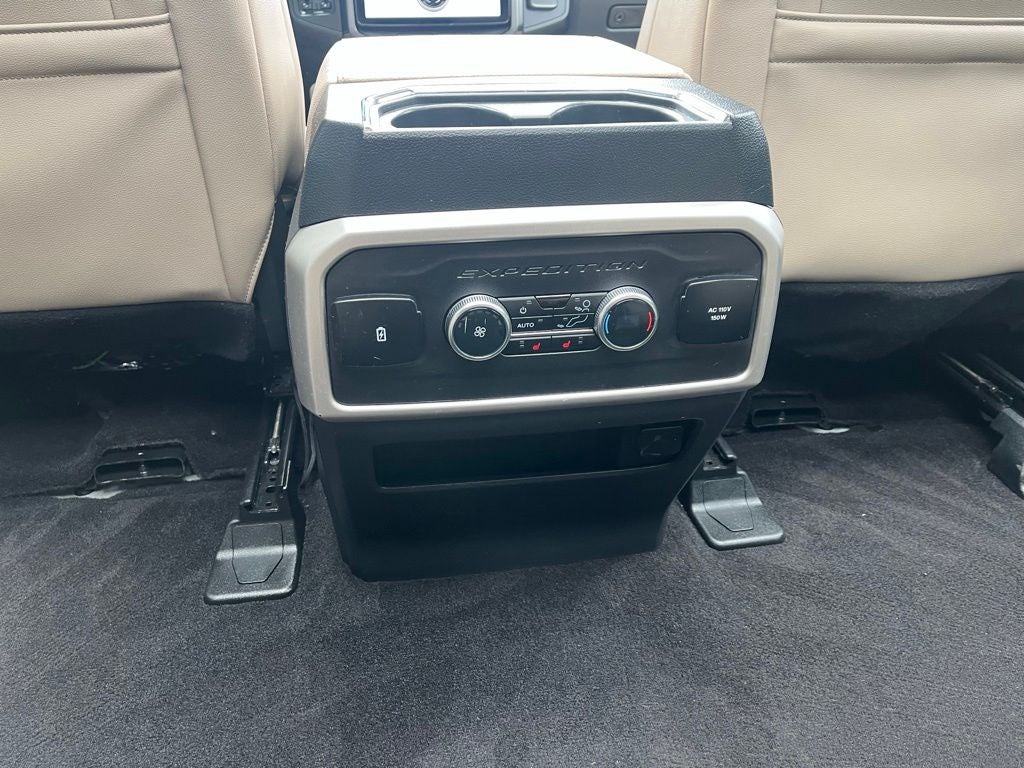 2023 Ford Expedition Max Limited 4WD | Pano Roof | Entertain Pkg | HD Tow Pkg