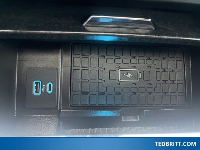 2023 Ford Expedition Max Limited 4WD | Perform Pkg | HD Tow | 15.5" Touchscreen