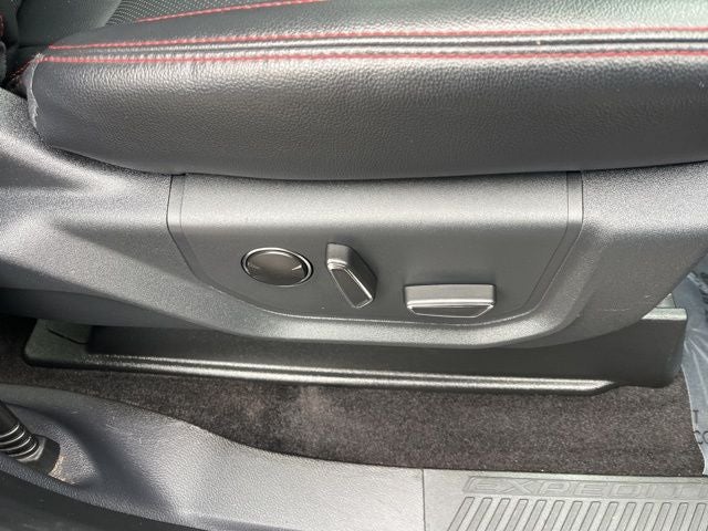 2022 Ford Expedition Max Limited 4WD Stealth Edition | 360 Cam | 15.5" Touchscreen