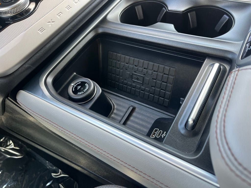 2025 Ford Expedition Active 4WD | Pano Roof | 360 Cam | BLIS | HD Tow Pkg