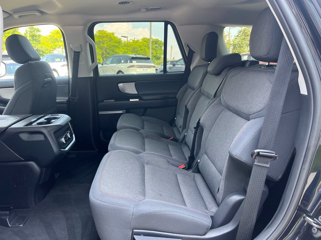 2025 Ford Expedition Active 4WD | 360 Camera | BLIS | HD Tow Pkg