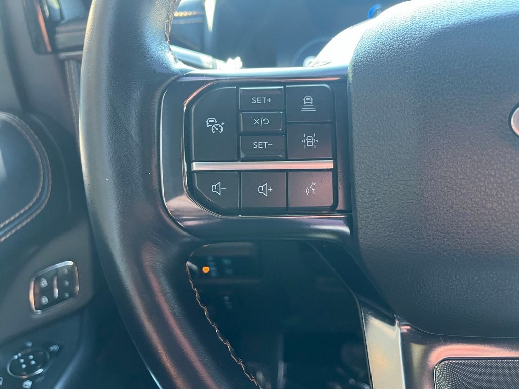 2023 Ford Expedition Platinum 4WD | Pano Roof | 360 Cam | HD Tow | Entertain Pkg