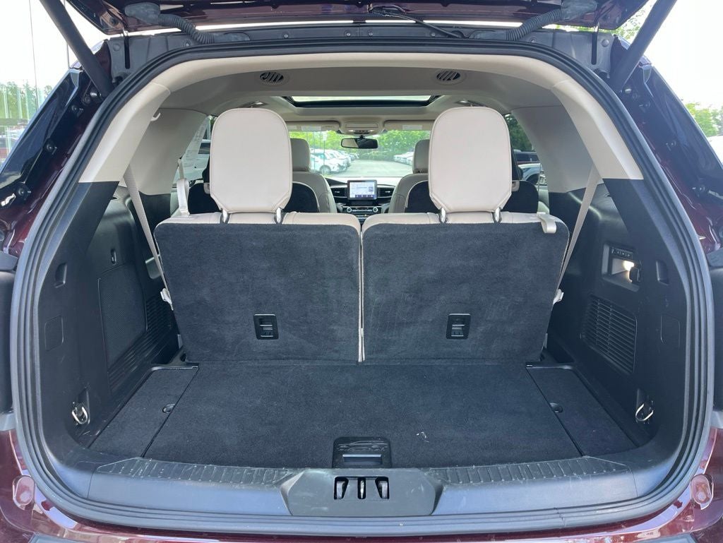 2022 Ford Explorer Limited | Pano Moonroof | 360 Cam | Trailer Tow Pack | BLI