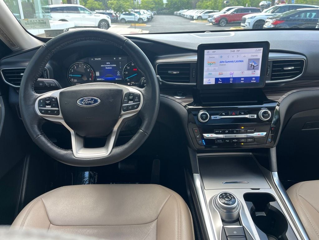2022 Ford Explorer Limited | Pano Moonroof | 360 Cam | Trailer Tow Pack | BLI